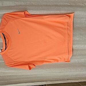 NIKE Running Dry Fit tee